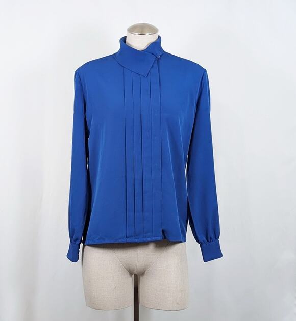 Pendleton Tops - Vintage 80s Blouse Blue Pleated Front Long Sleeve Women's Size 10 Pendleton